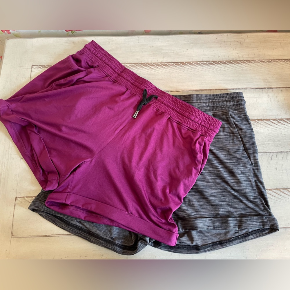 2 Born Primitive Magenta Dark Gray Female Lounge Shorts